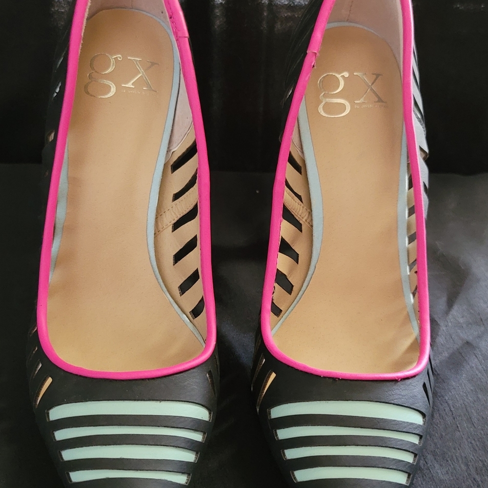 GX By Gwen Stefani 7M Black, Pink and Blue Pumps